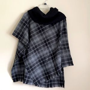 Modena Poncho